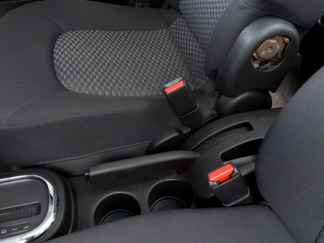 2010 Chevrolet HHR LS