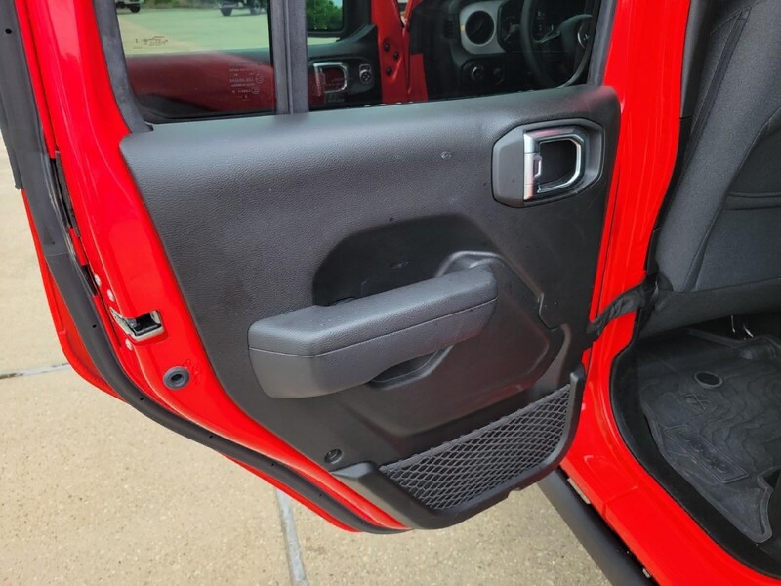 2025 Jeep Wrangler 4xe Willys
