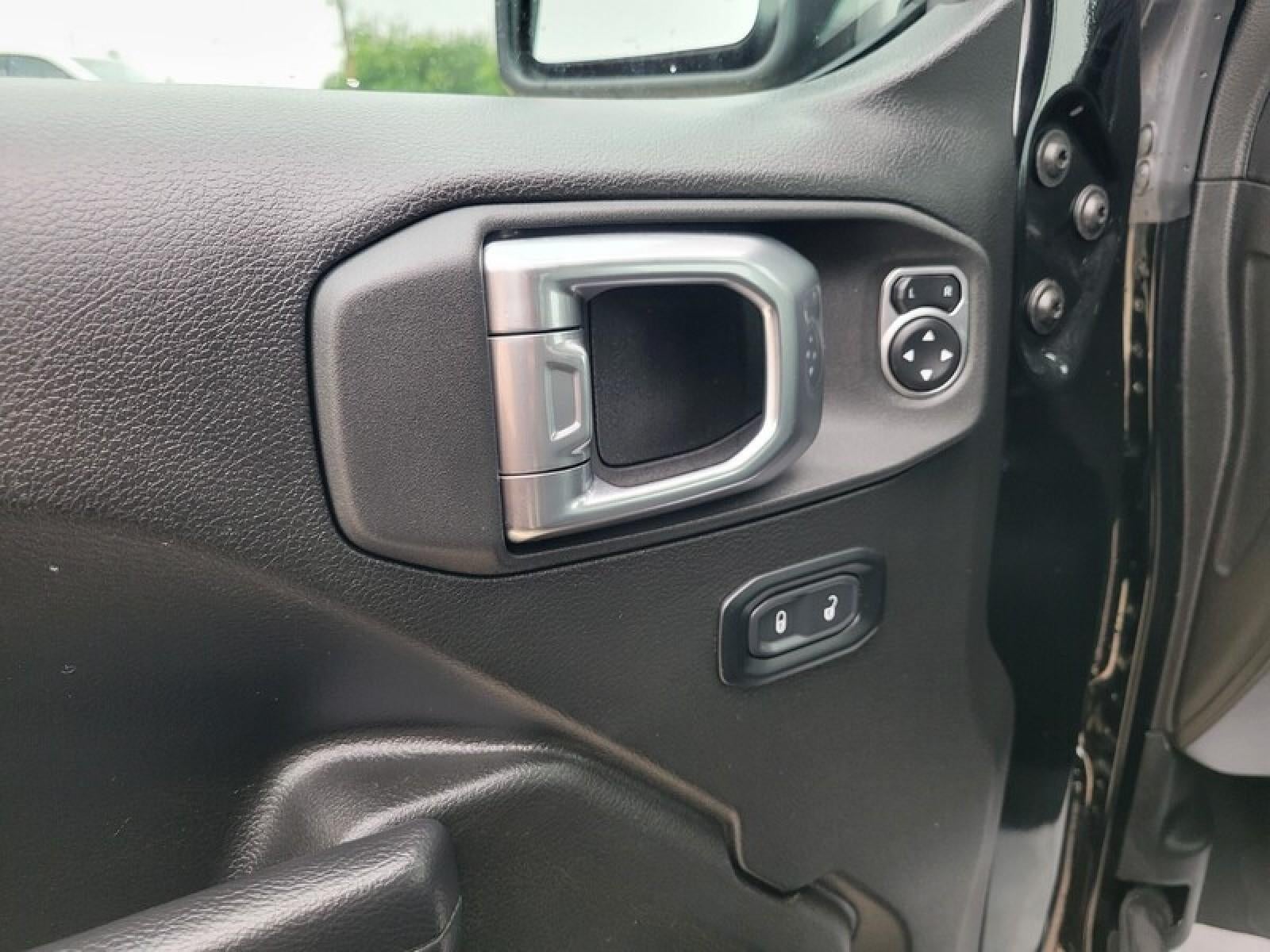 2025 Jeep Wrangler 4xe Willys