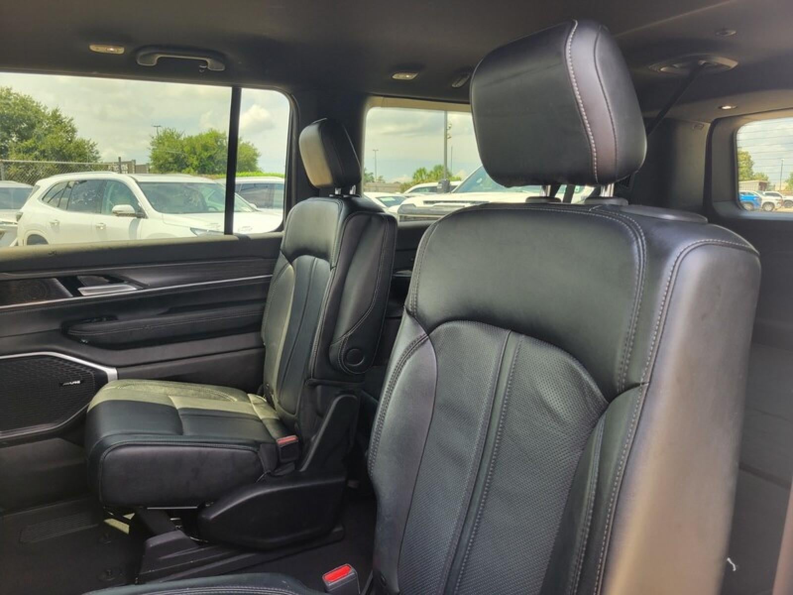 2024 Jeep Wagoneer L Series II
