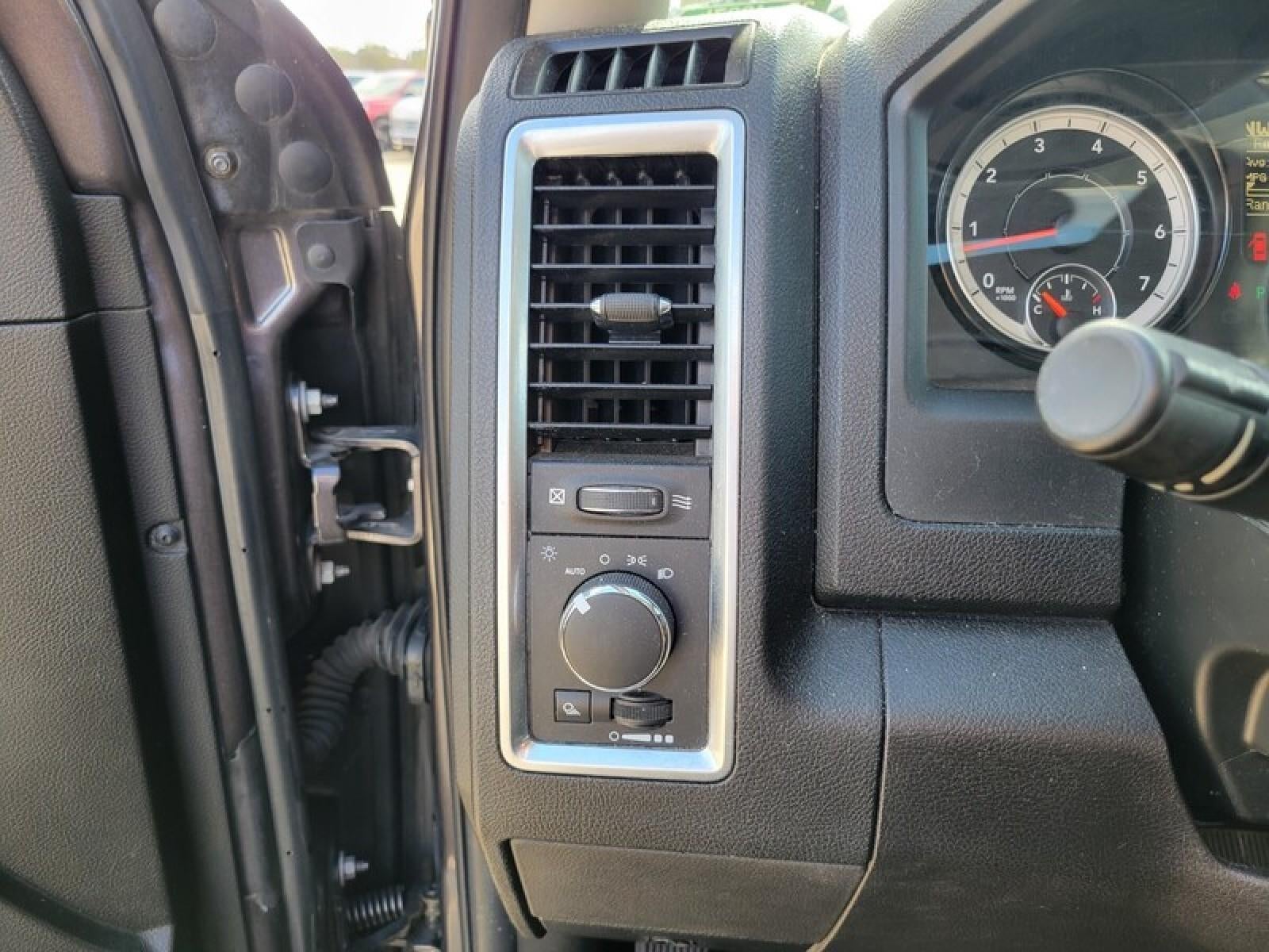 2021 RAM 1500 Classic SLT