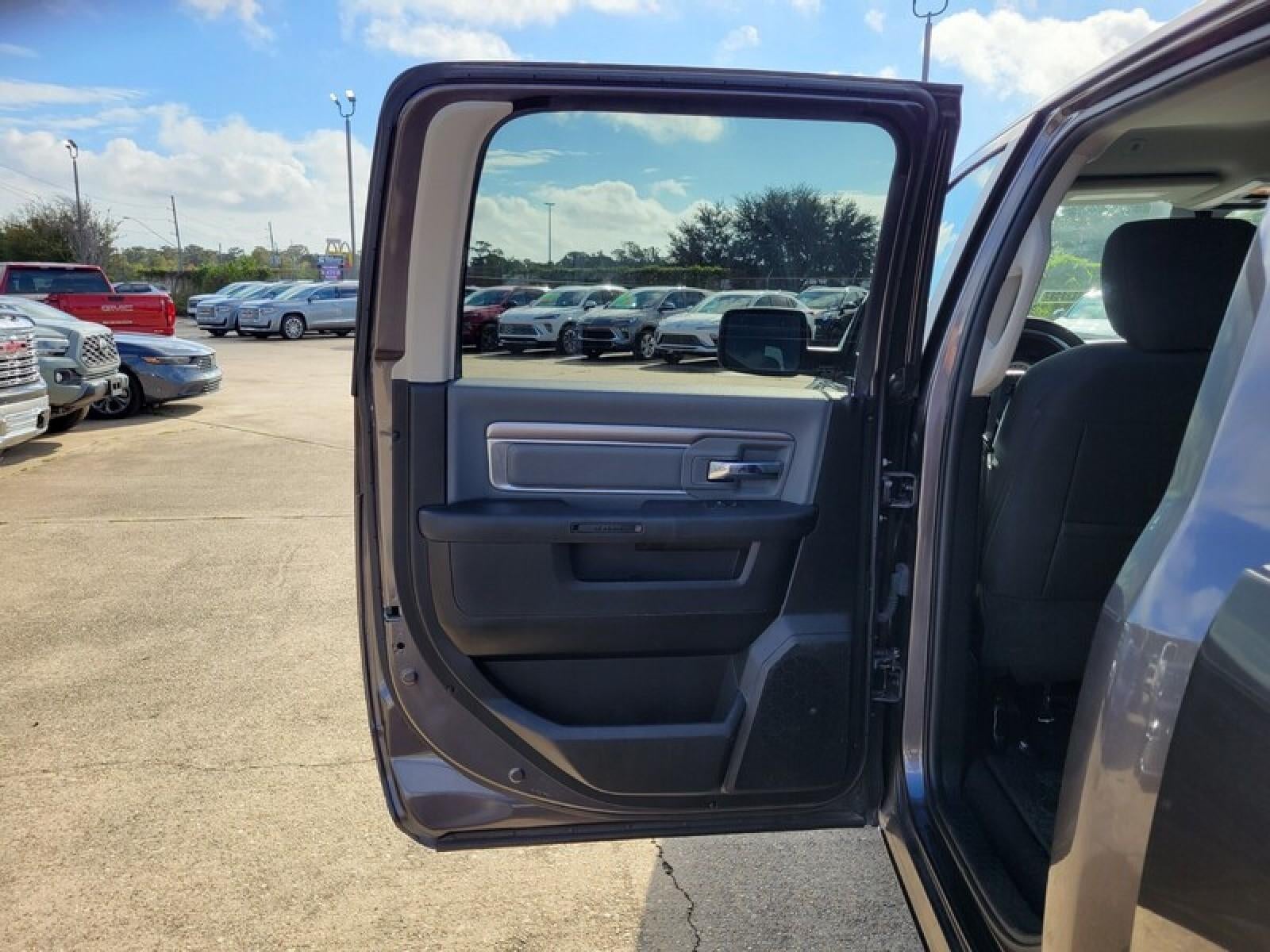 2021 RAM 1500 Classic SLT