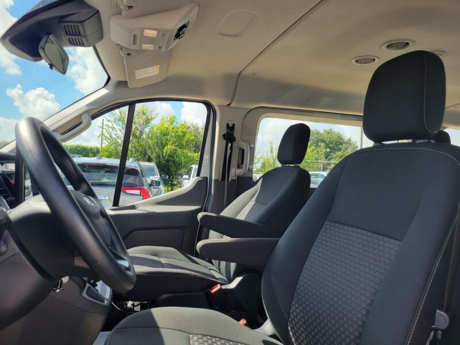 2023 Ford Transit Passenger Wagon XL
