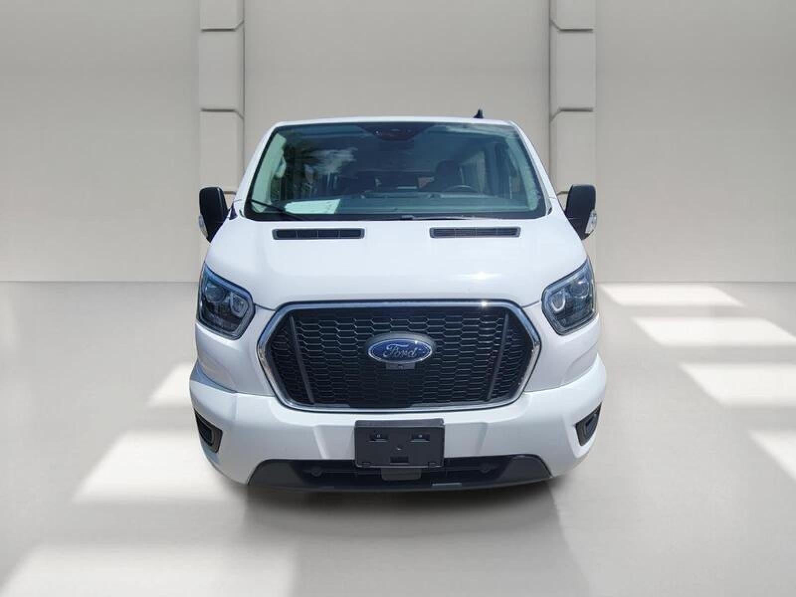2023 Ford Transit Passenger Wagon XL
