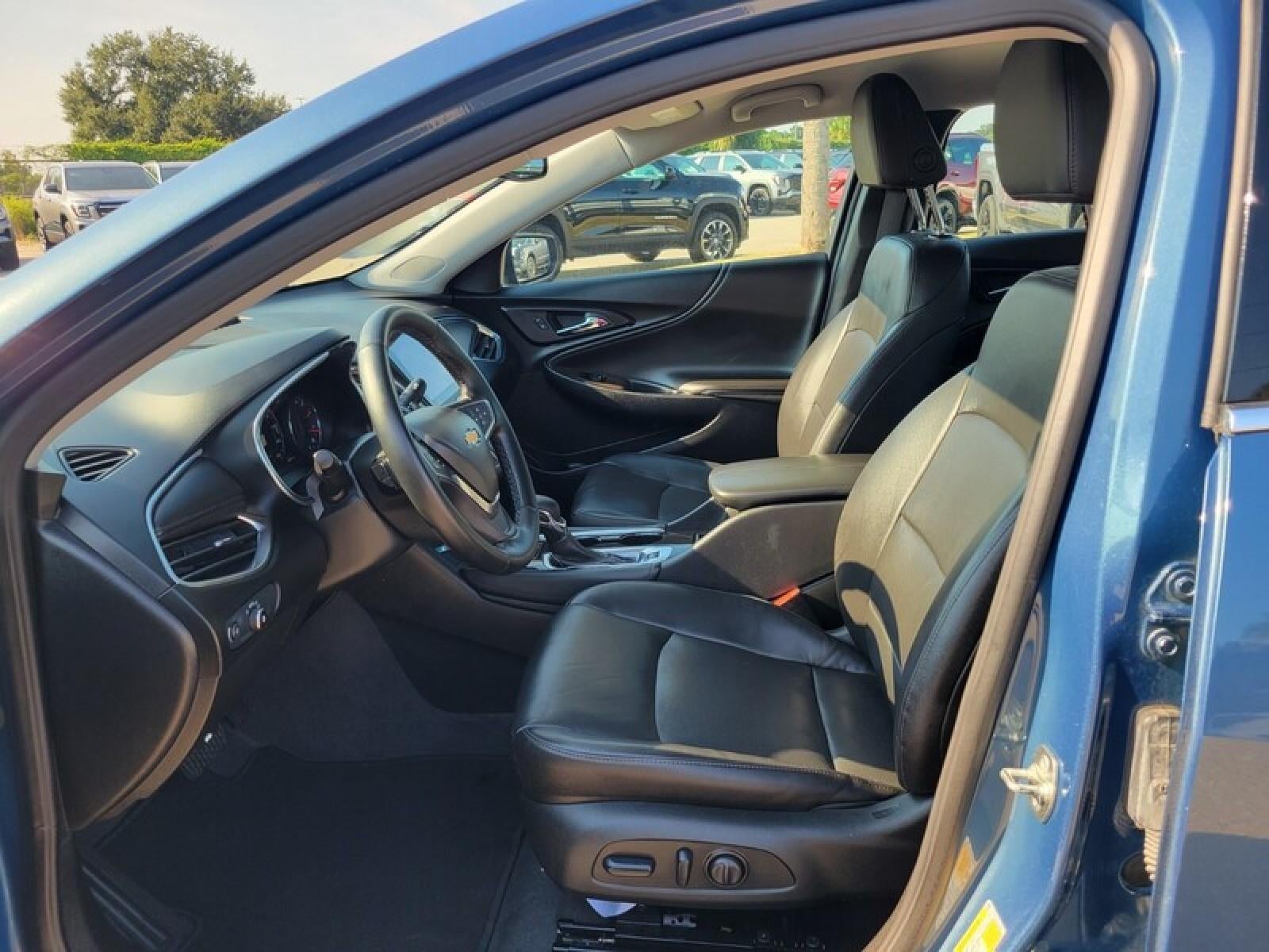 2024 Chevrolet Malibu 2LT