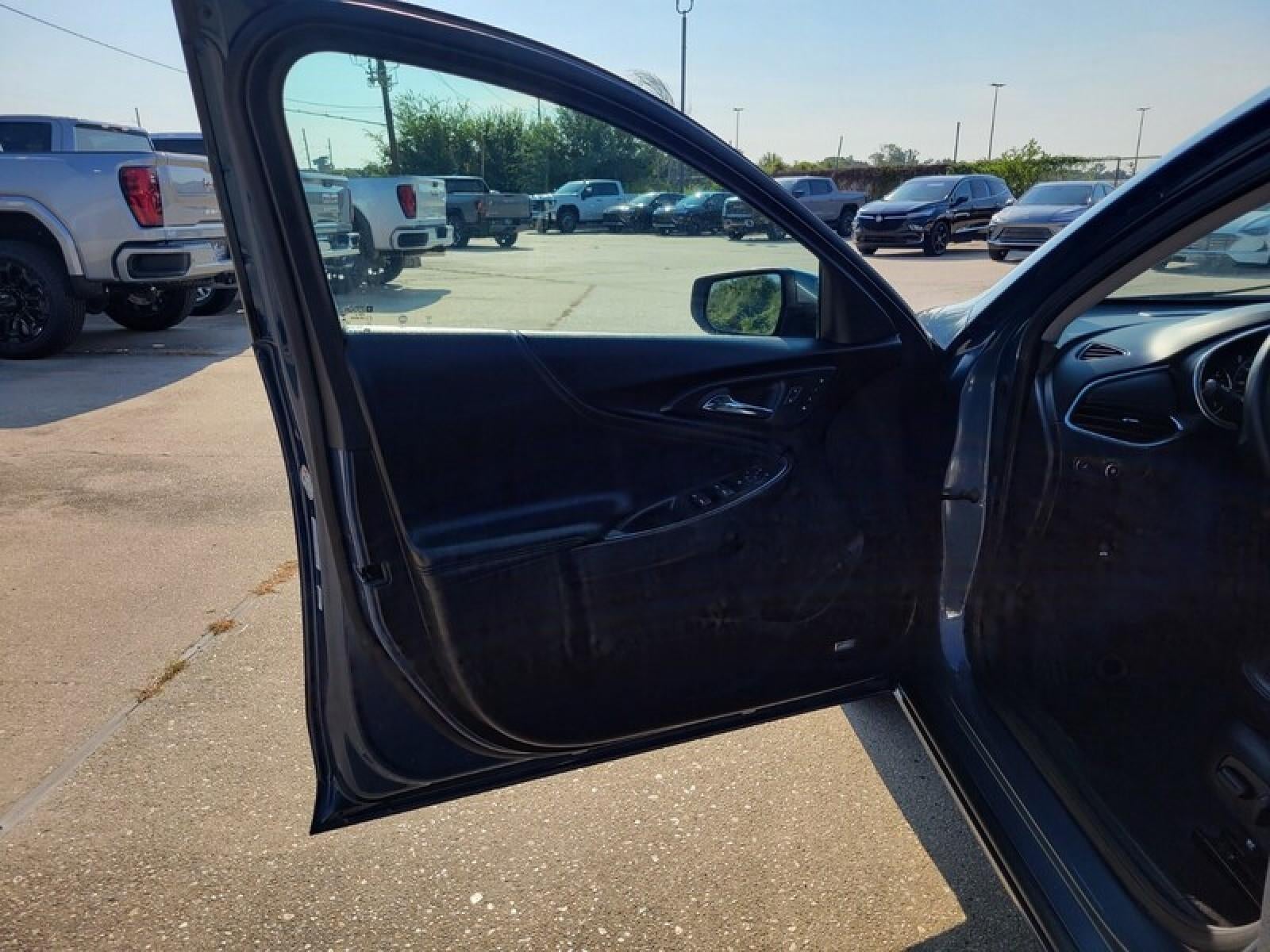 2024 Chevrolet Malibu 2LT