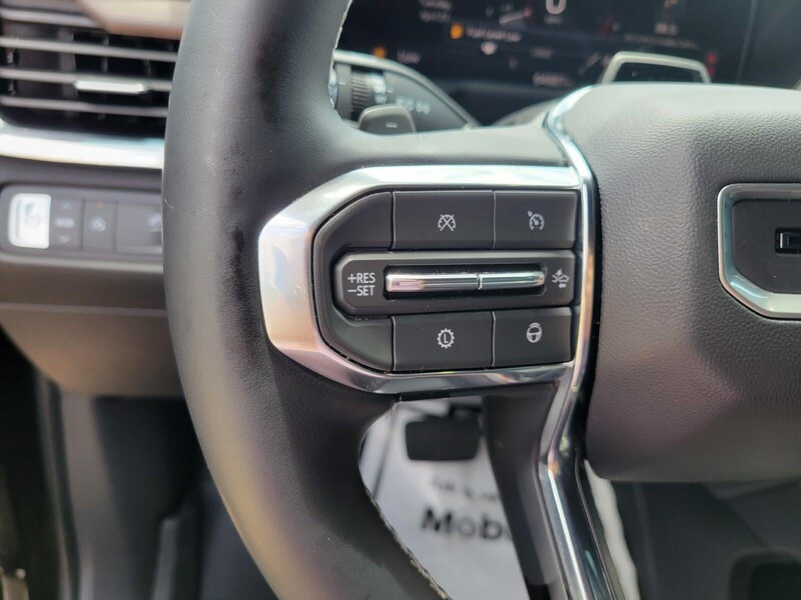 2025 GMC Acadia Denali
