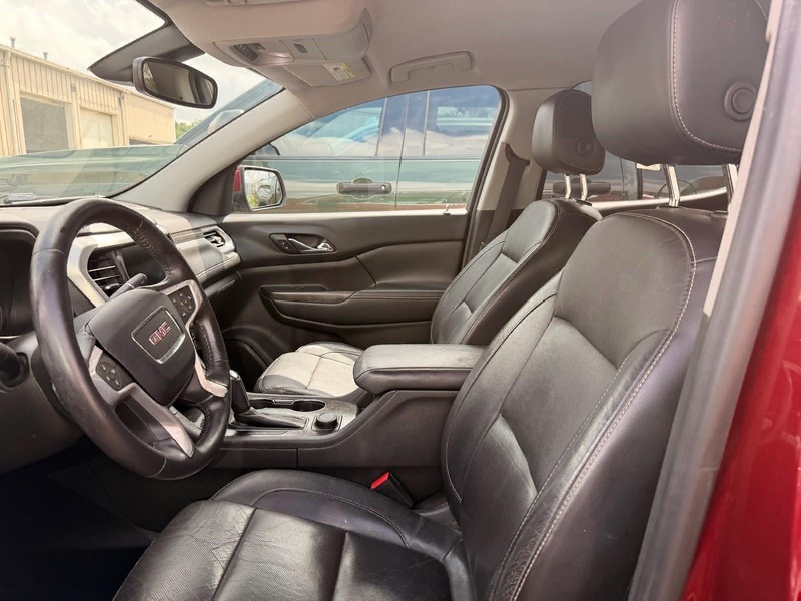 2017 GMC Acadia SLT