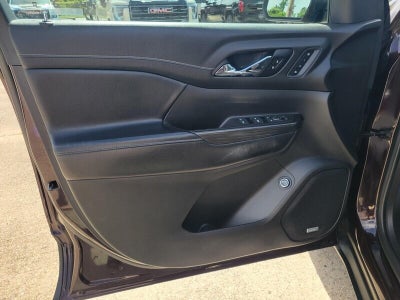 2021 GMC Acadia SLT