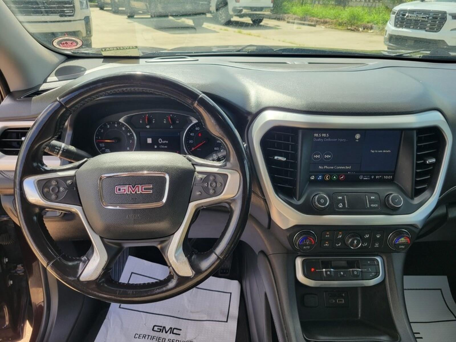 2021 GMC Acadia SLT