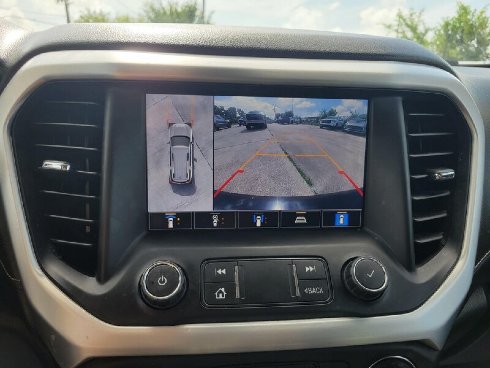 2021 GMC Acadia SLT