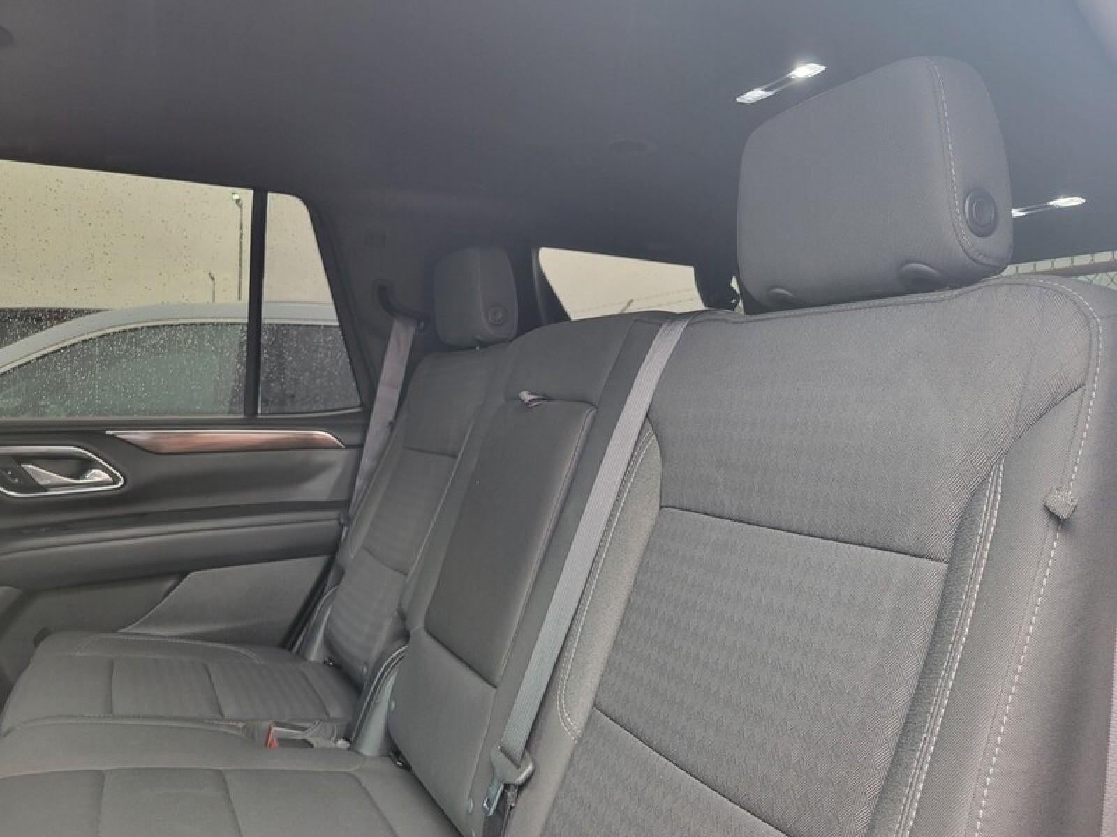 2023 GMC Yukon SLE