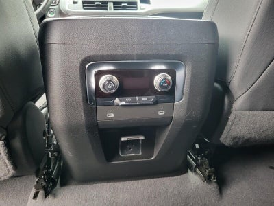 2023 GMC Yukon SLE