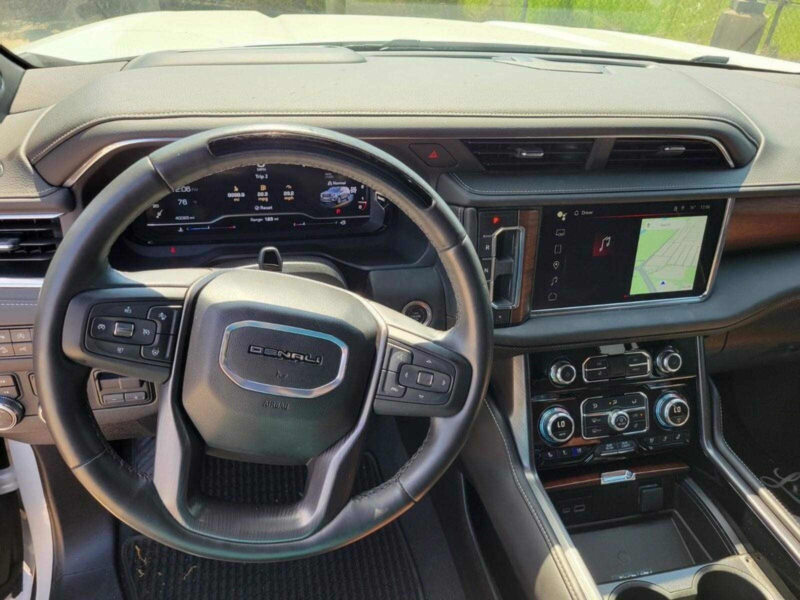 2024 GMC Yukon XL Denali Ultimate