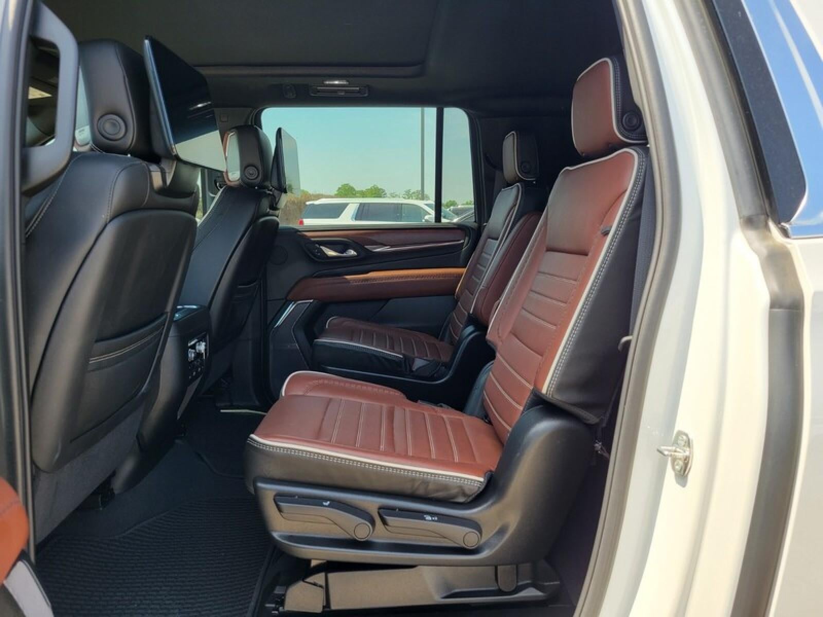 2024 GMC Yukon XL Denali Ultimate