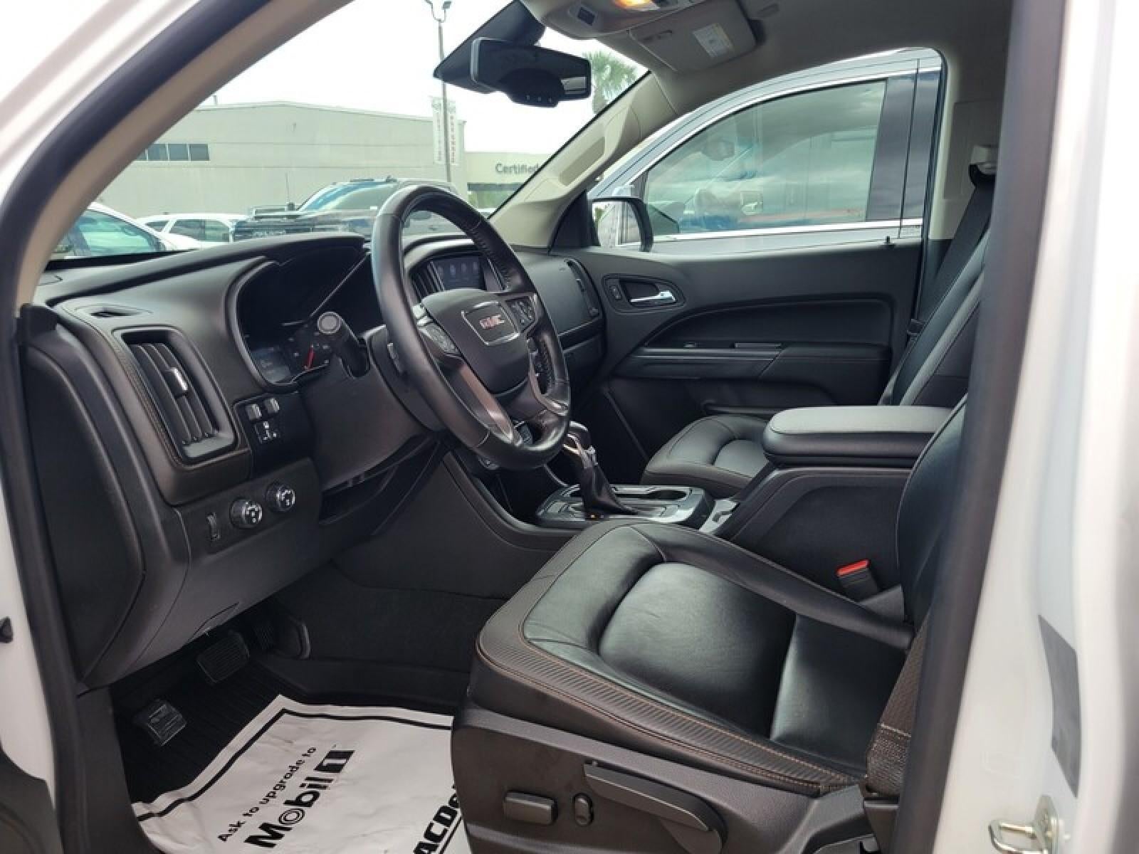 2022 GMC Canyon AT4 - Leather