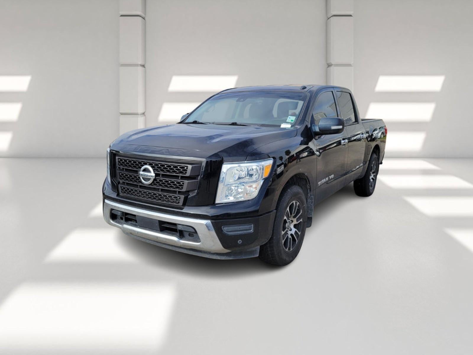 2020 Nissan Titan SV