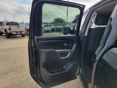 2020 Nissan Titan SV