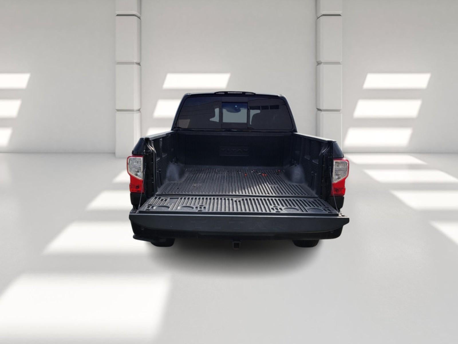 2020 Nissan Titan SV