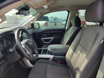 2020 Nissan Titan SV