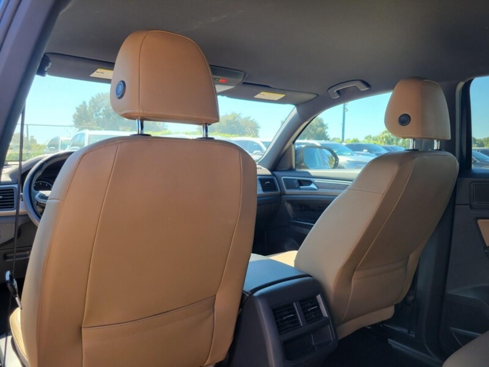 2020 Volkswagen Atlas Cross Sport 2.0T SE