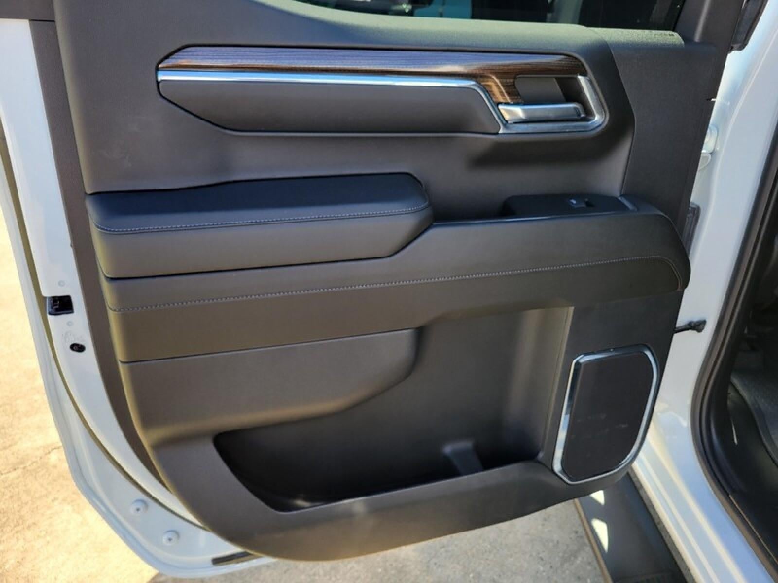 2024 Chevrolet Silverado 1500 RST - Photo 28