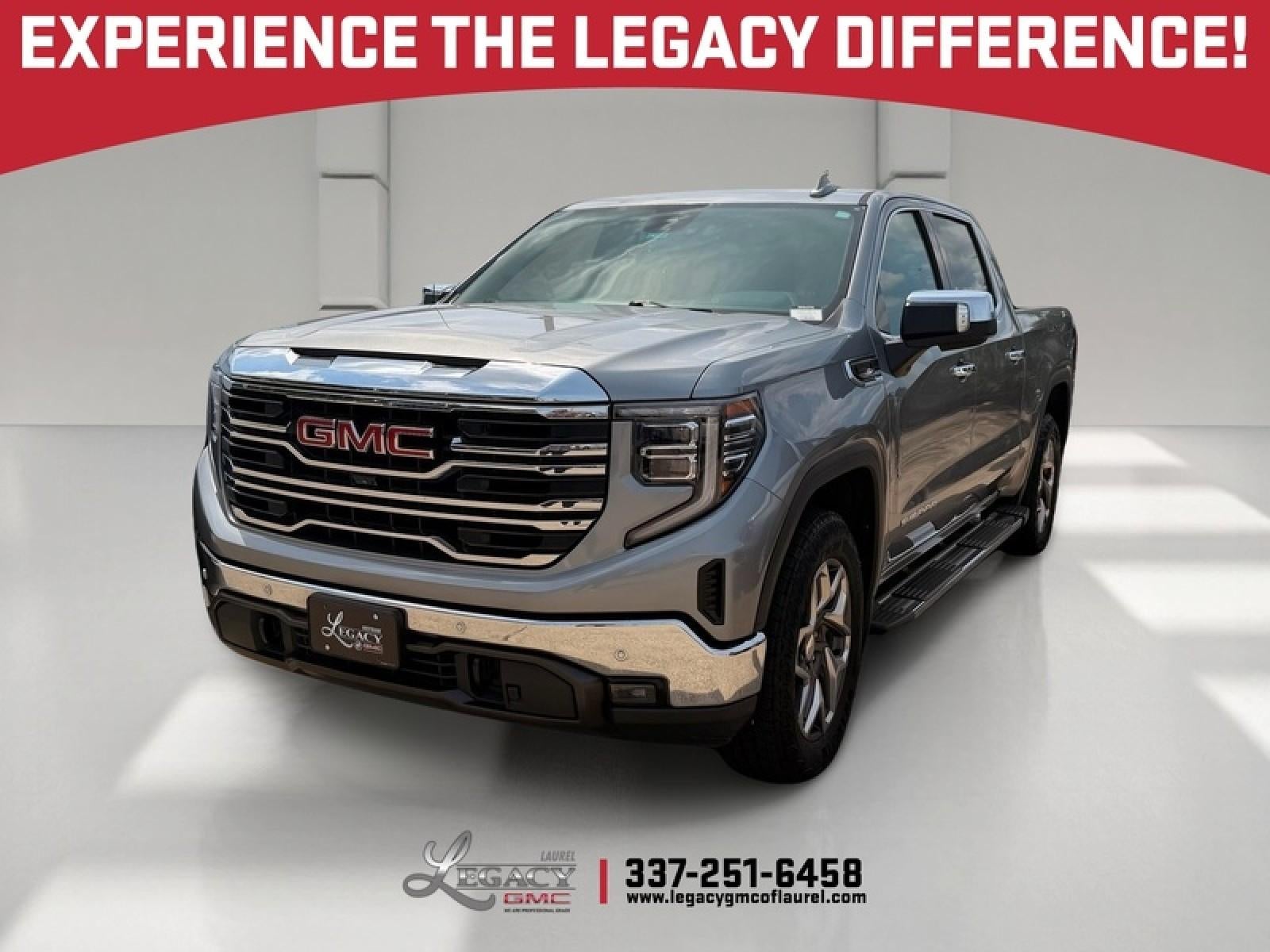 2023 GMC Sierra 4WD Crew Cab Short Box SLT's photo