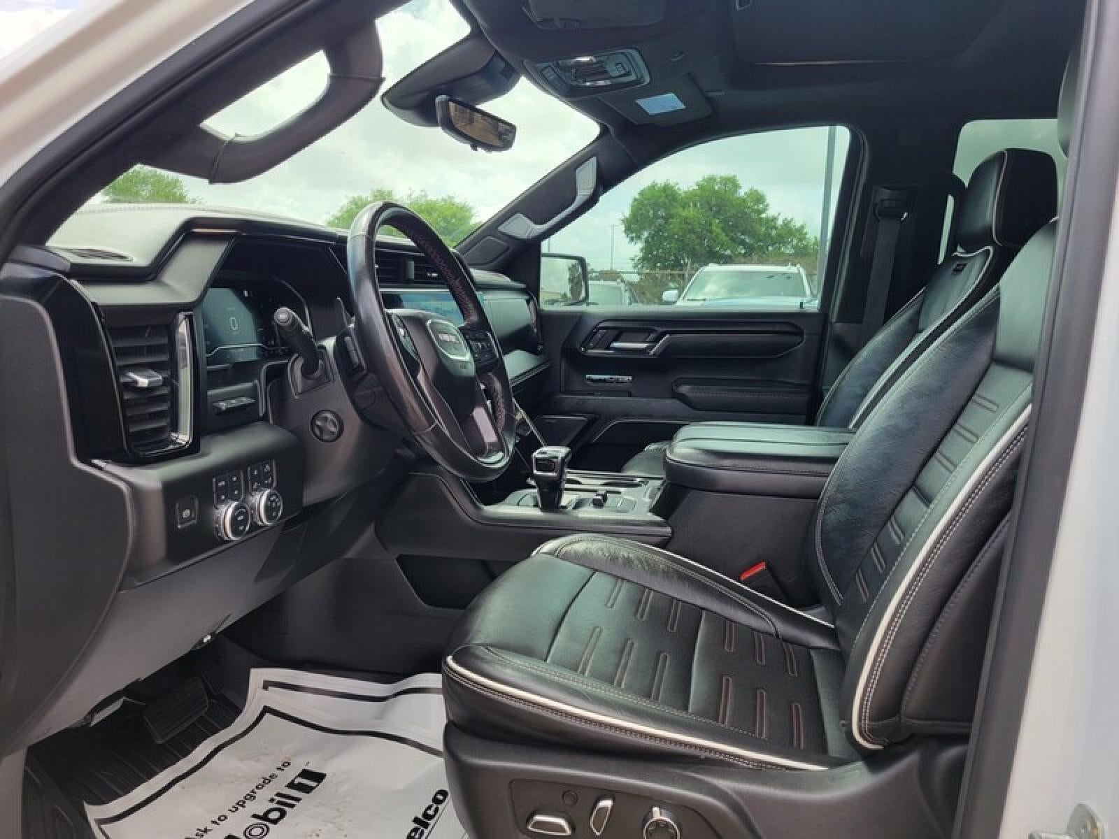 2023 GMC Sierra 1500 AT4X