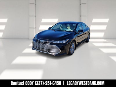 2022 Toyota Avalon XLE