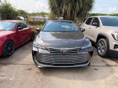 2019 Toyota Avalon XLE
