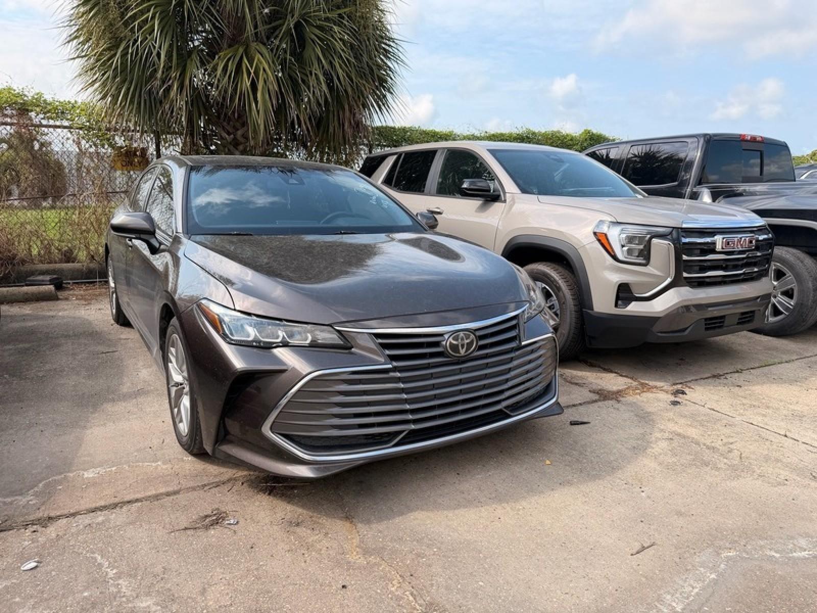 2019 Toyota Avalon XLE