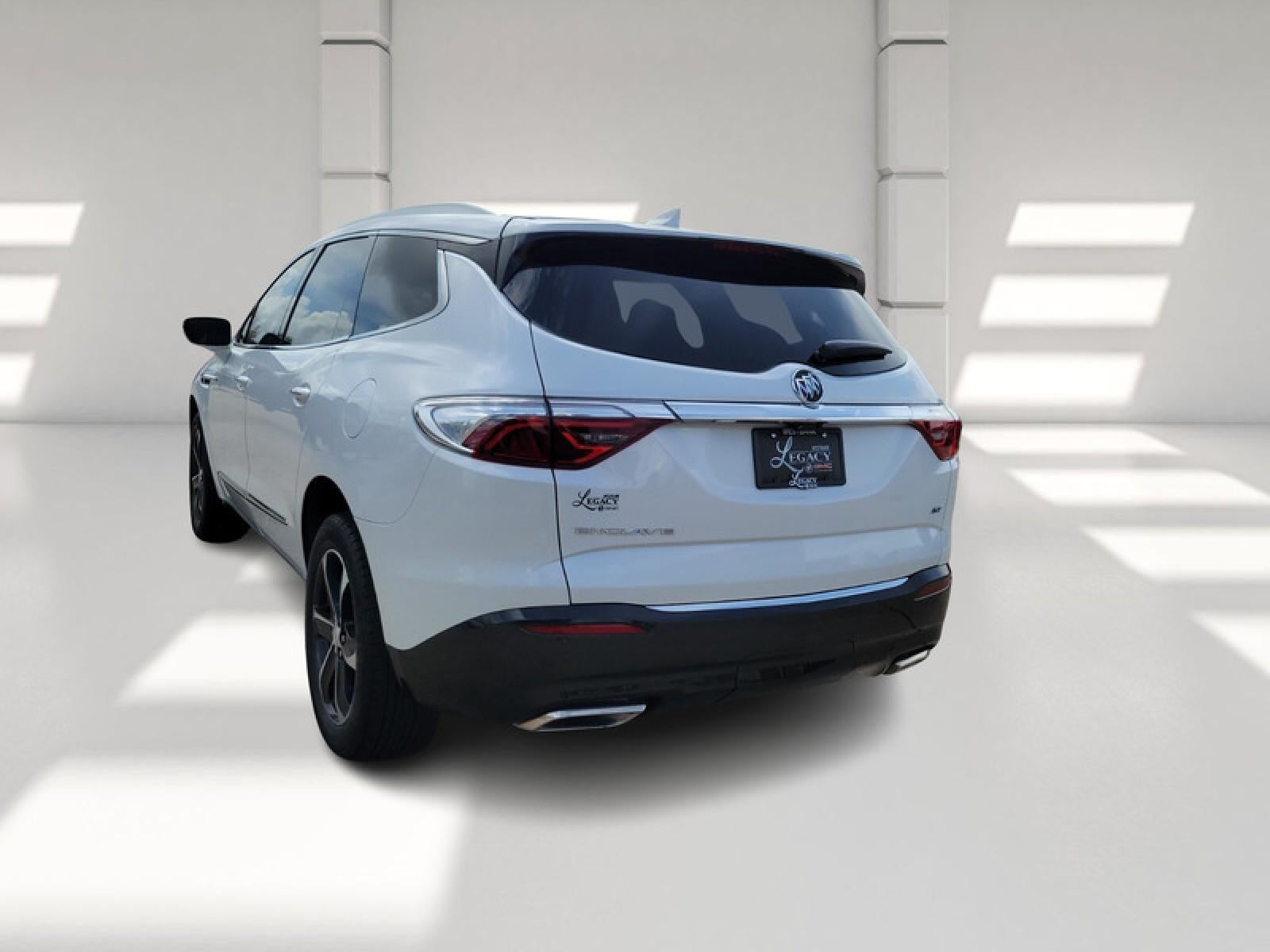2022 Buick Enclave Essence