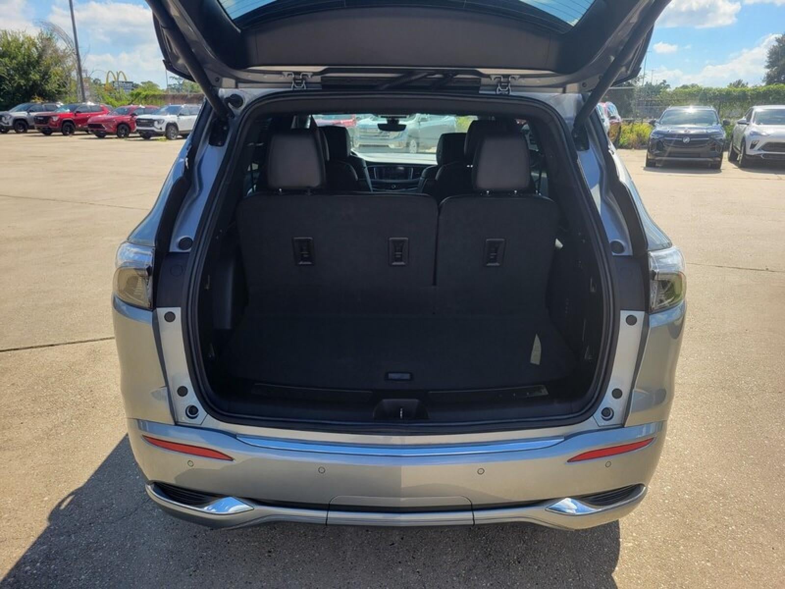 2024 Buick Enclave Avenir