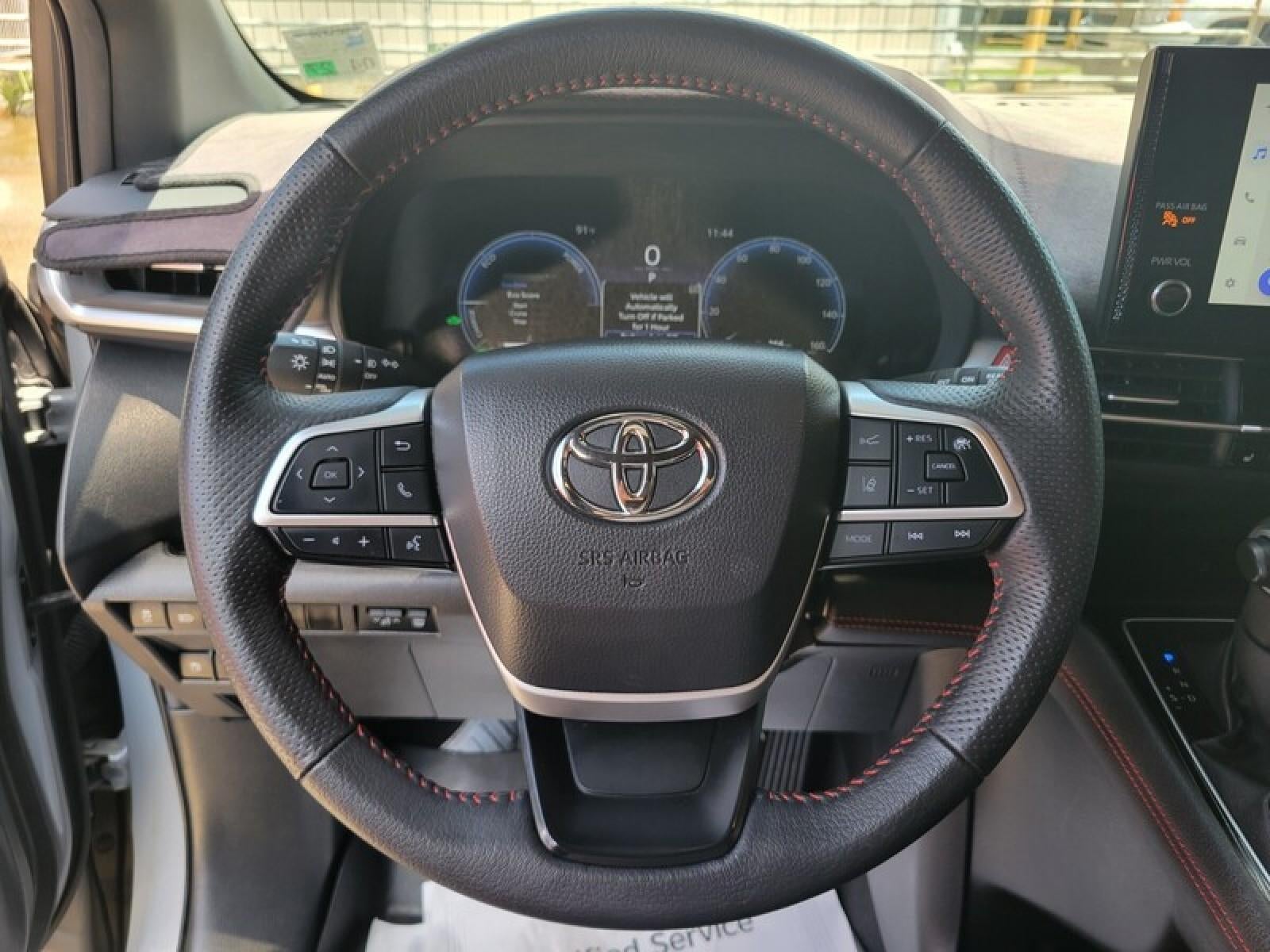 2025 Toyota Sienna XSE