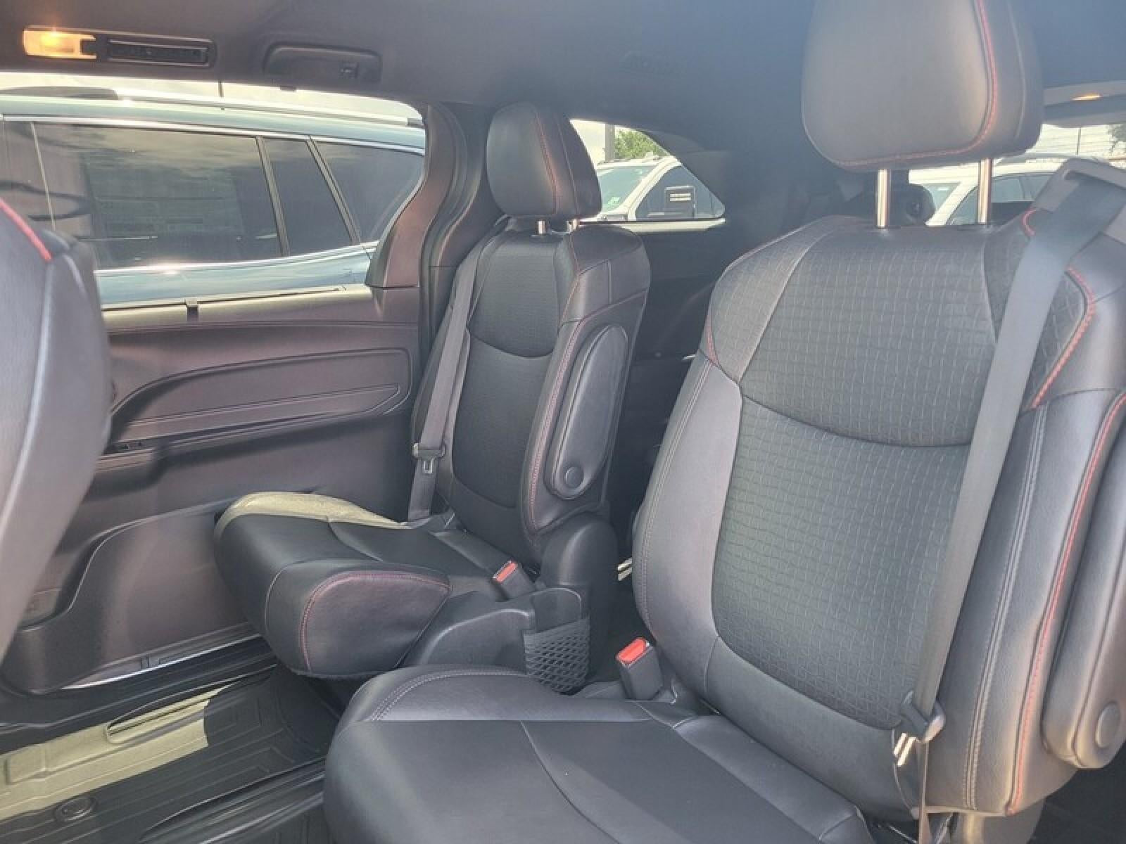 2025 Toyota Sienna XSE