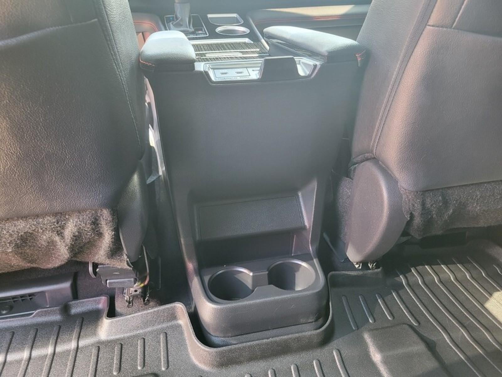 2025 Toyota Sienna XSE