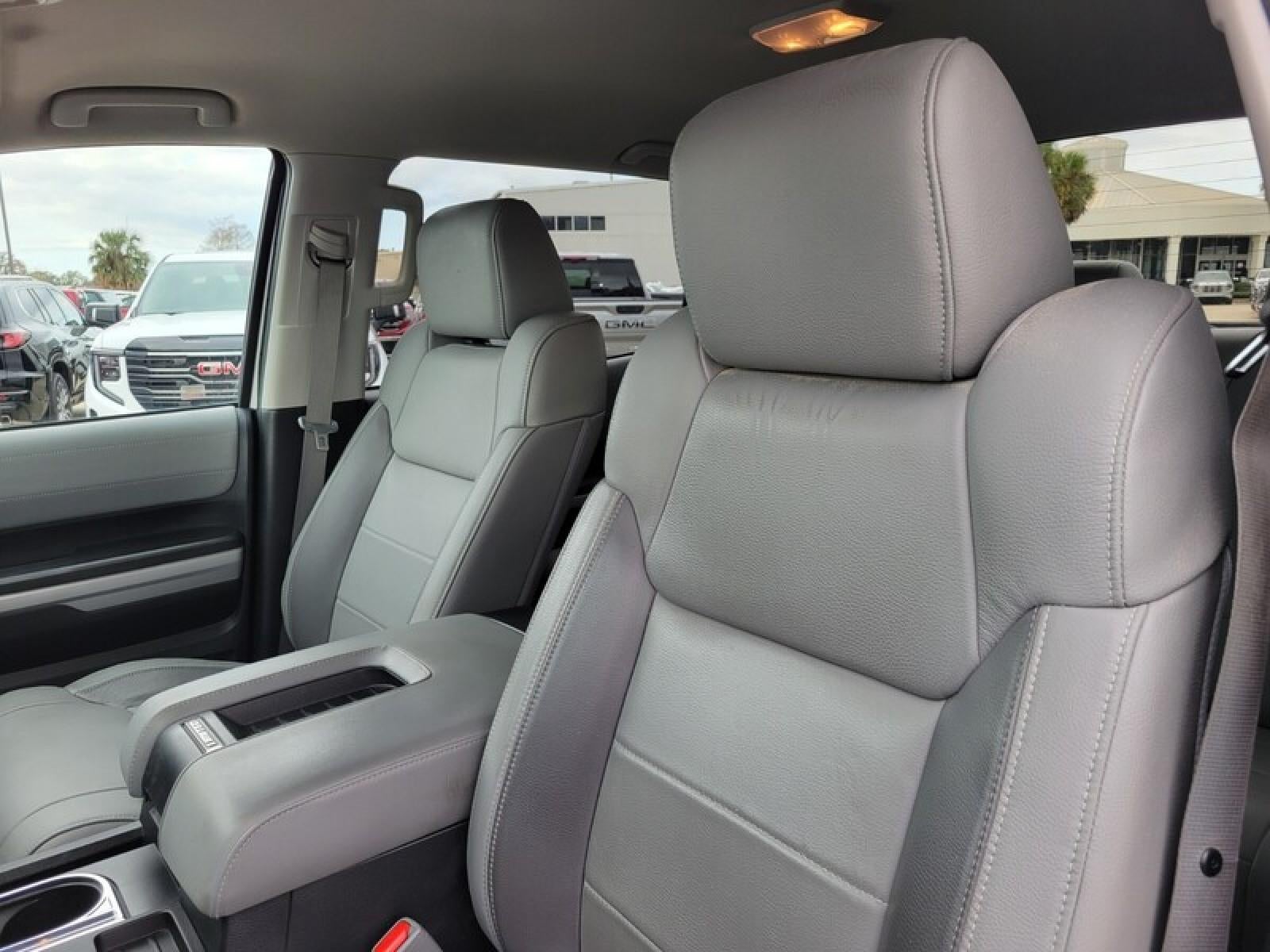 2019 Toyota Tundra 2WD SR5