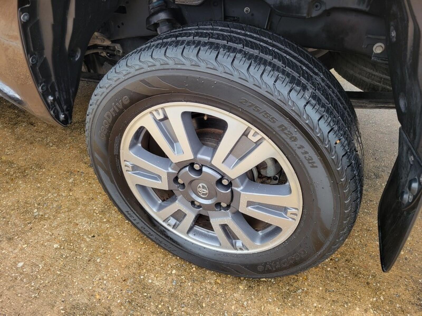 2021 Toyota Tundra 2WD Platinum