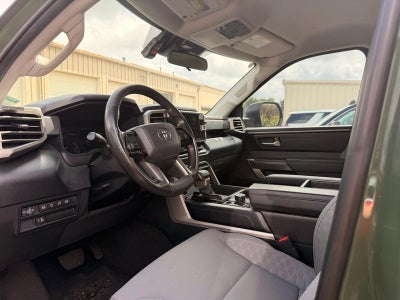 2022 Toyota Tundra 4WD SR5