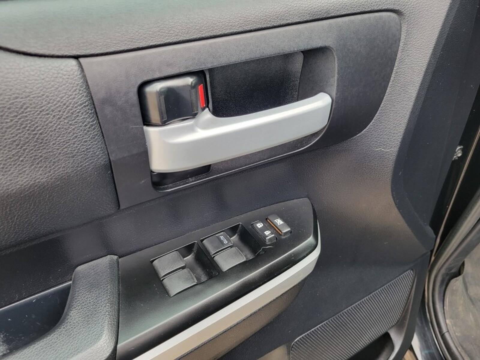 2016 Toyota Tundra 2WD Truck SR