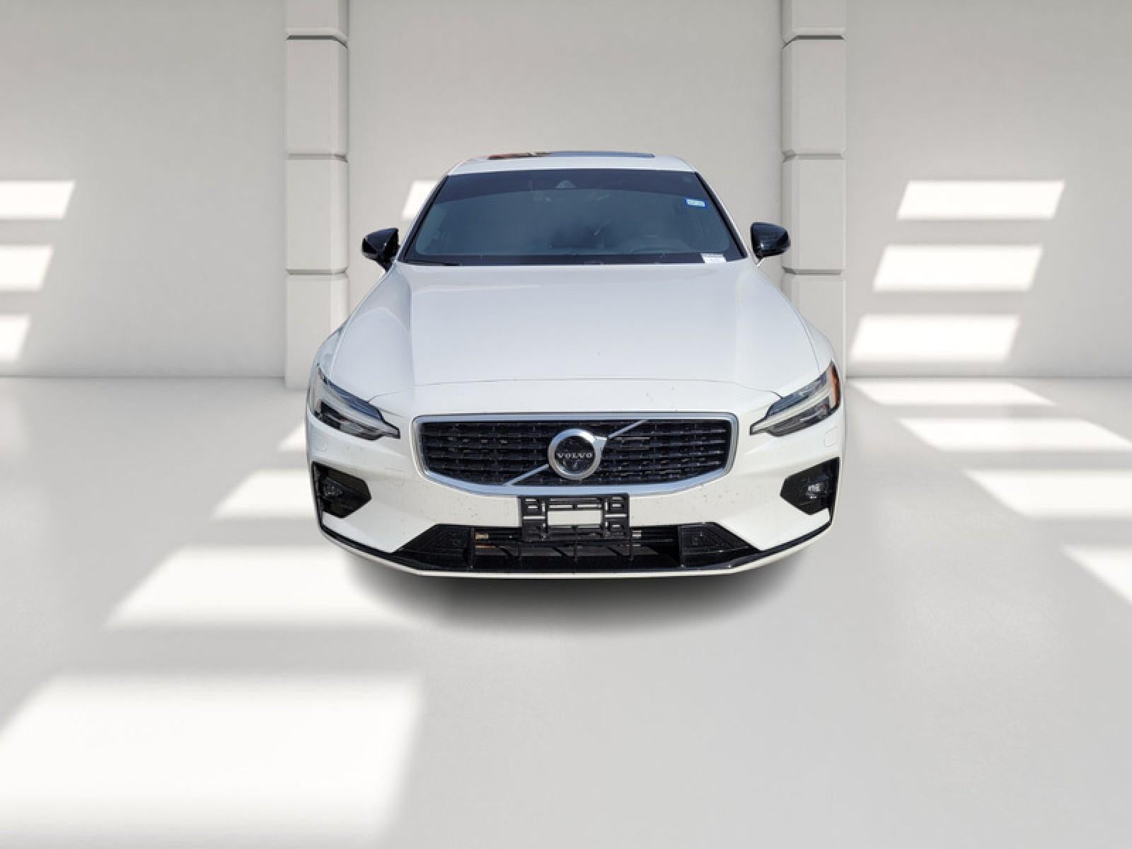 2019 Volvo S60 R-Design