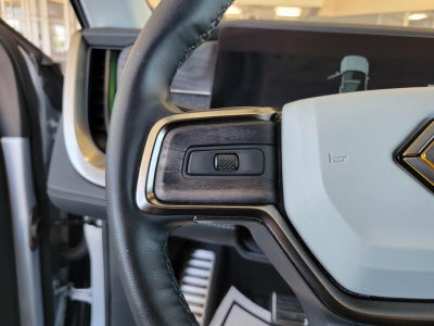 2024 RIVIAN R1S Adventure