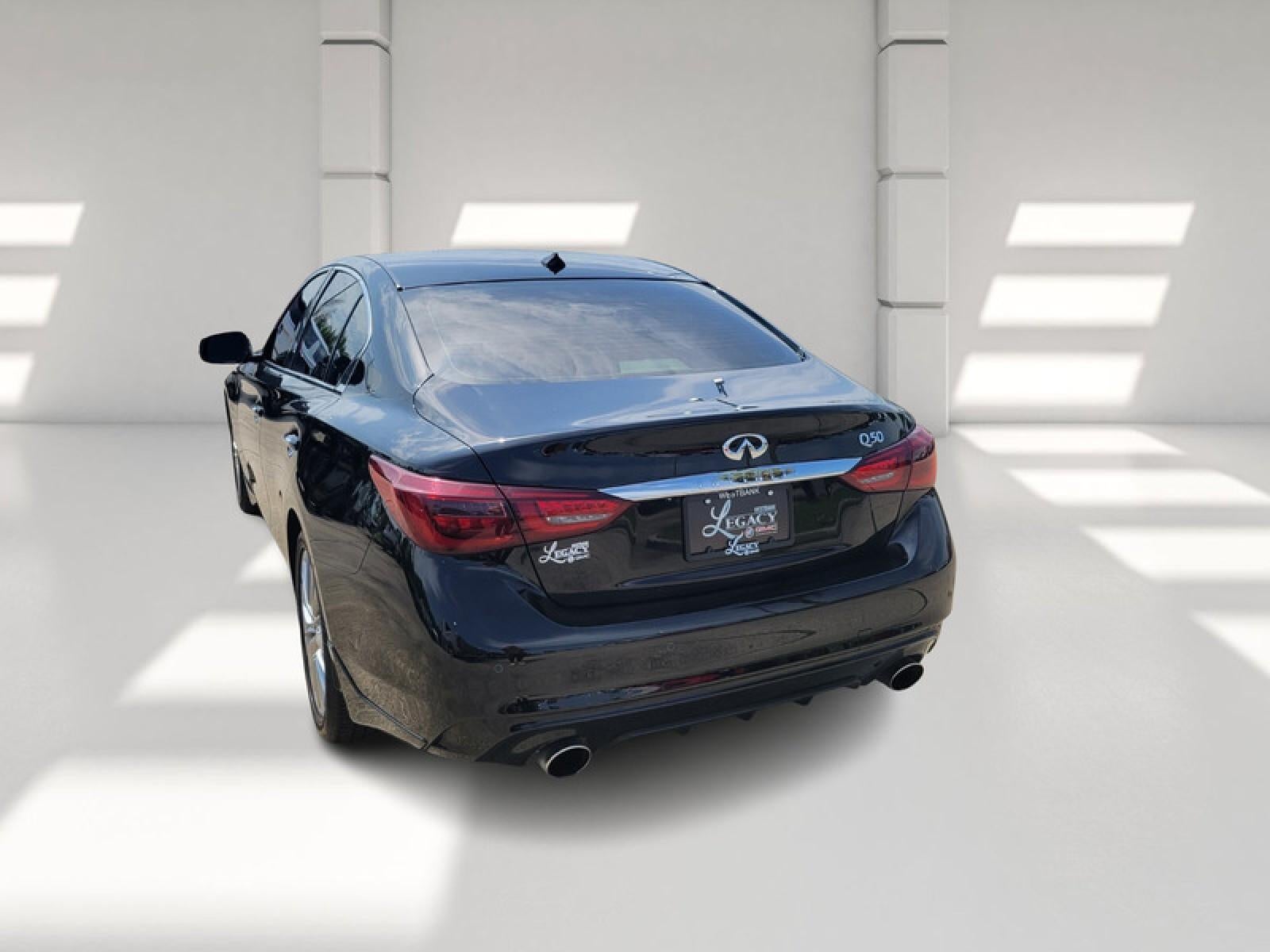 2023 INFINITI Q50 LUXE