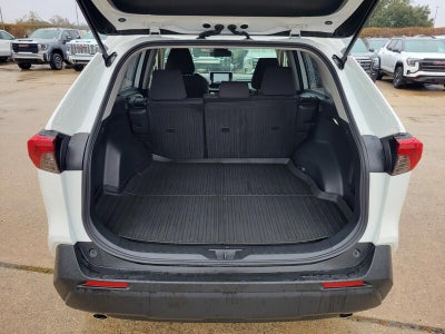 2025 Toyota RAV4 Hybrid LE