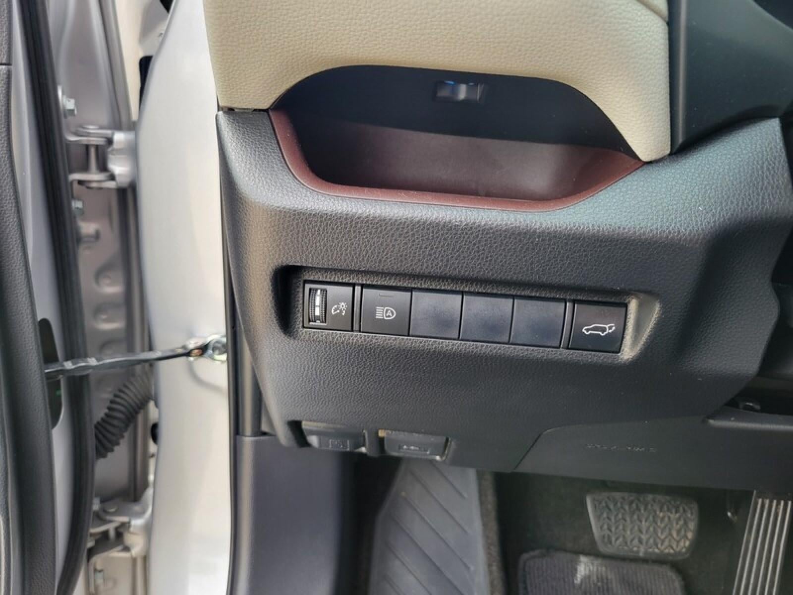 2020 Toyota RAV4 Limited