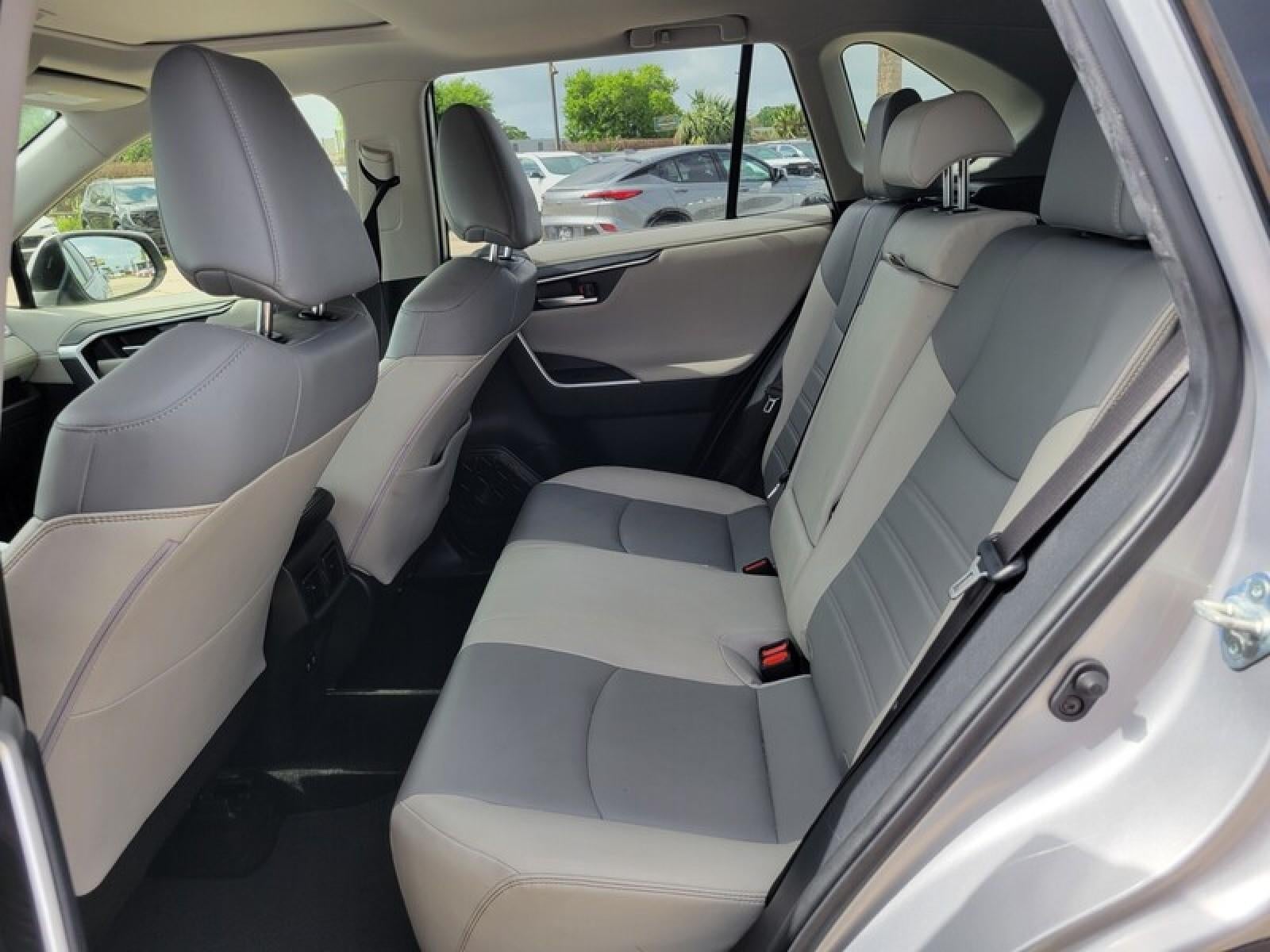 2020 Toyota RAV4 Limited