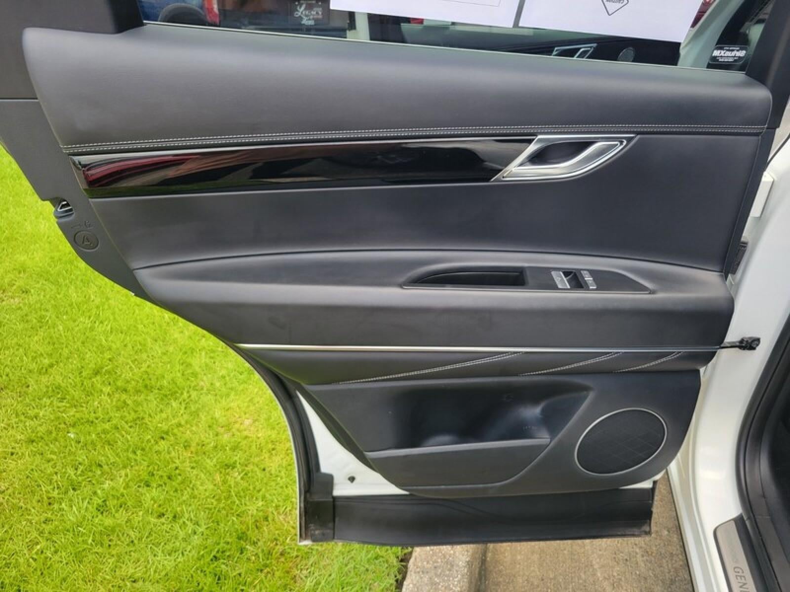 2025 Genesis GV80 2.5T Standard