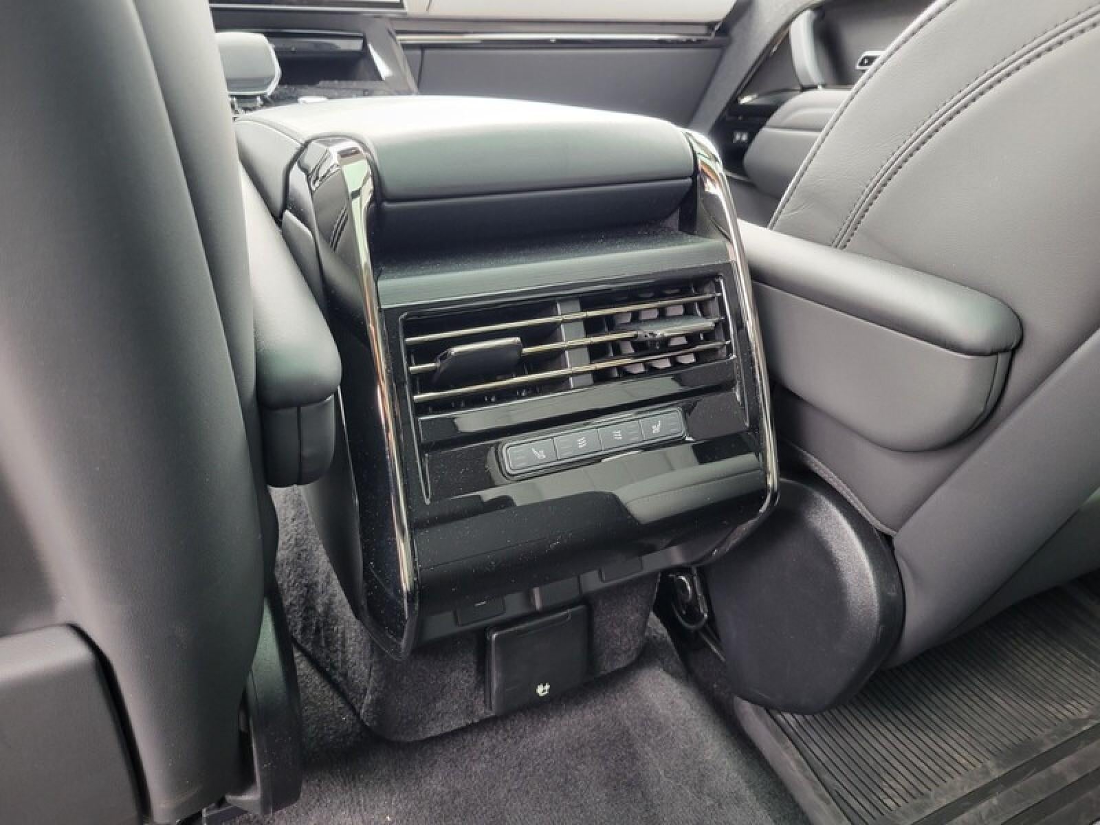 2025 Land Rover Range Rover Sport Dynamic SE