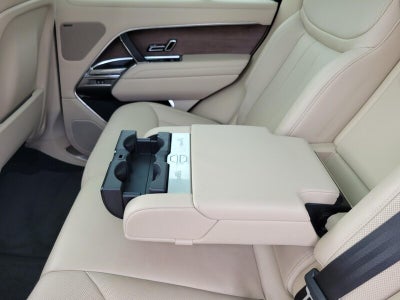 2023 Land Rover Range Rover SE