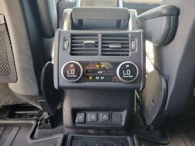 2024 Land Rover Discovery S
